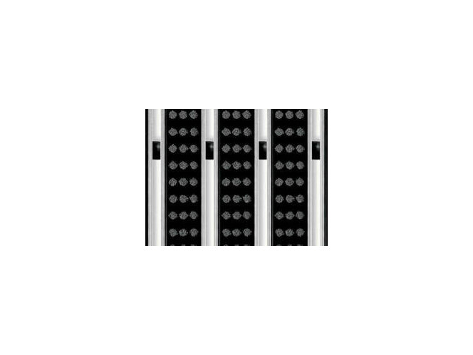 Three-row brush for aluminum mudguards