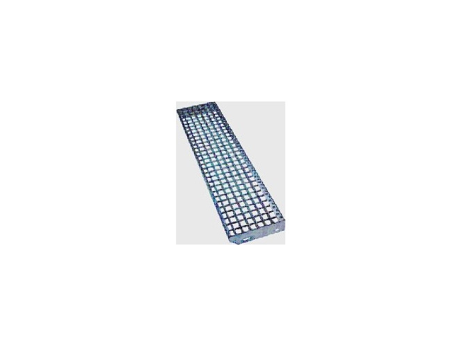 Ступени стальные решетчатые сварные 800×305 (34х38, 30х2)