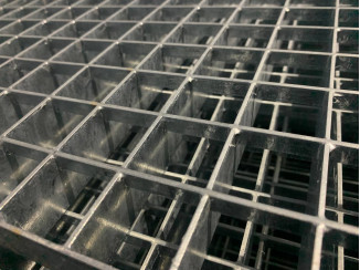 Pressed grating flooring 1000×1000 (33х33, 40х3)