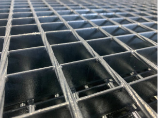 Зварний решітчастий настил 800×1000 (34х38, 30х2)