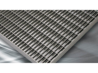 Galvanized mud guard, 500x1000, 44x11, 30/2